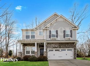 1682 Pinnacle Oaks Dr, Rural Hall, NC 27045