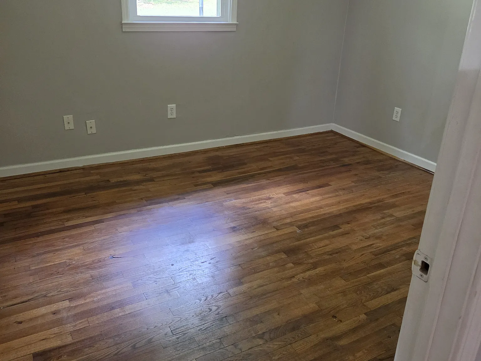 120 Cedar Ave — Photo 4