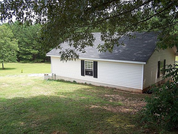 30' x 26' Garage/Workshop w/ elec. & water