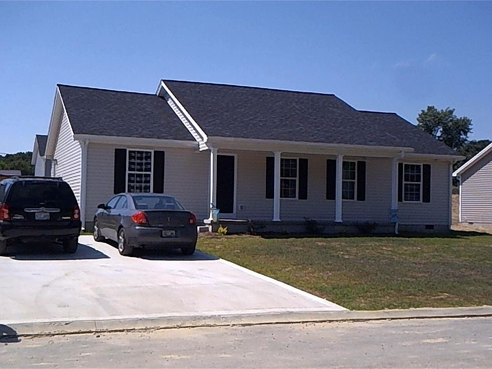 1st image of 67 Wisteria Ln
