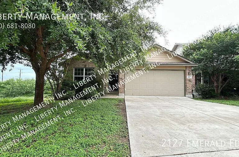 2127 Emerald Edge — Photo 3