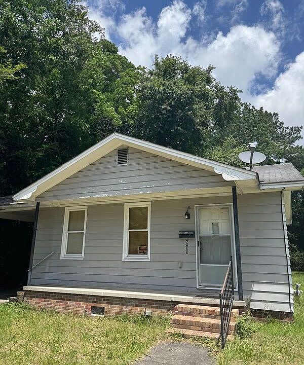 1st image of 4008 Gary Dr