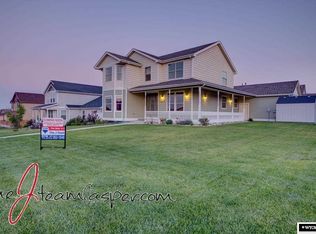 4507 E 18th St, Casper, WY 82609