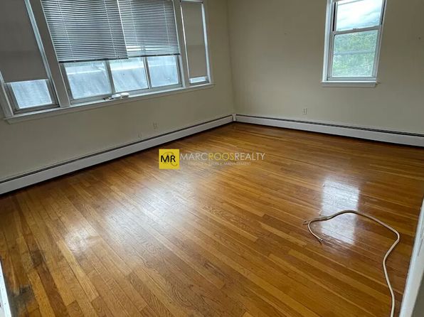 (undisclosed Address)