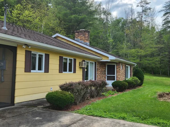 963 Geiler Hollow Rd, Jersey Shore, PA 17740