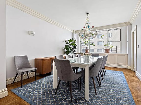 5th image of 175 E 62nd St APT 9D