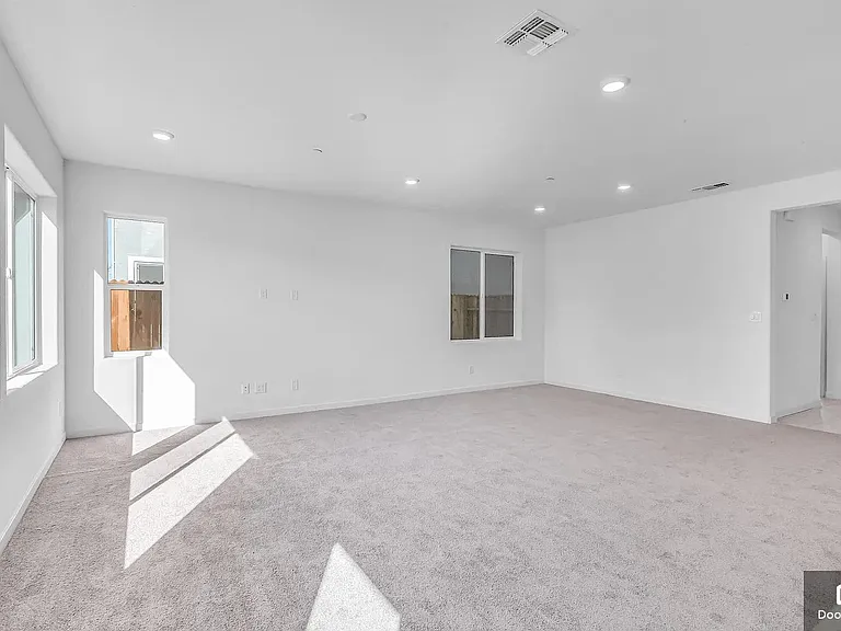 4435 Cash Dr — Photo 11