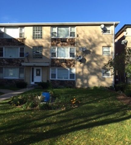 1st image of 8718 W Berwyn Ave Unit 1E