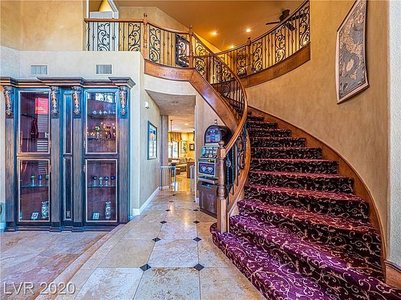 2nd image of 5605 San Florentine Ave