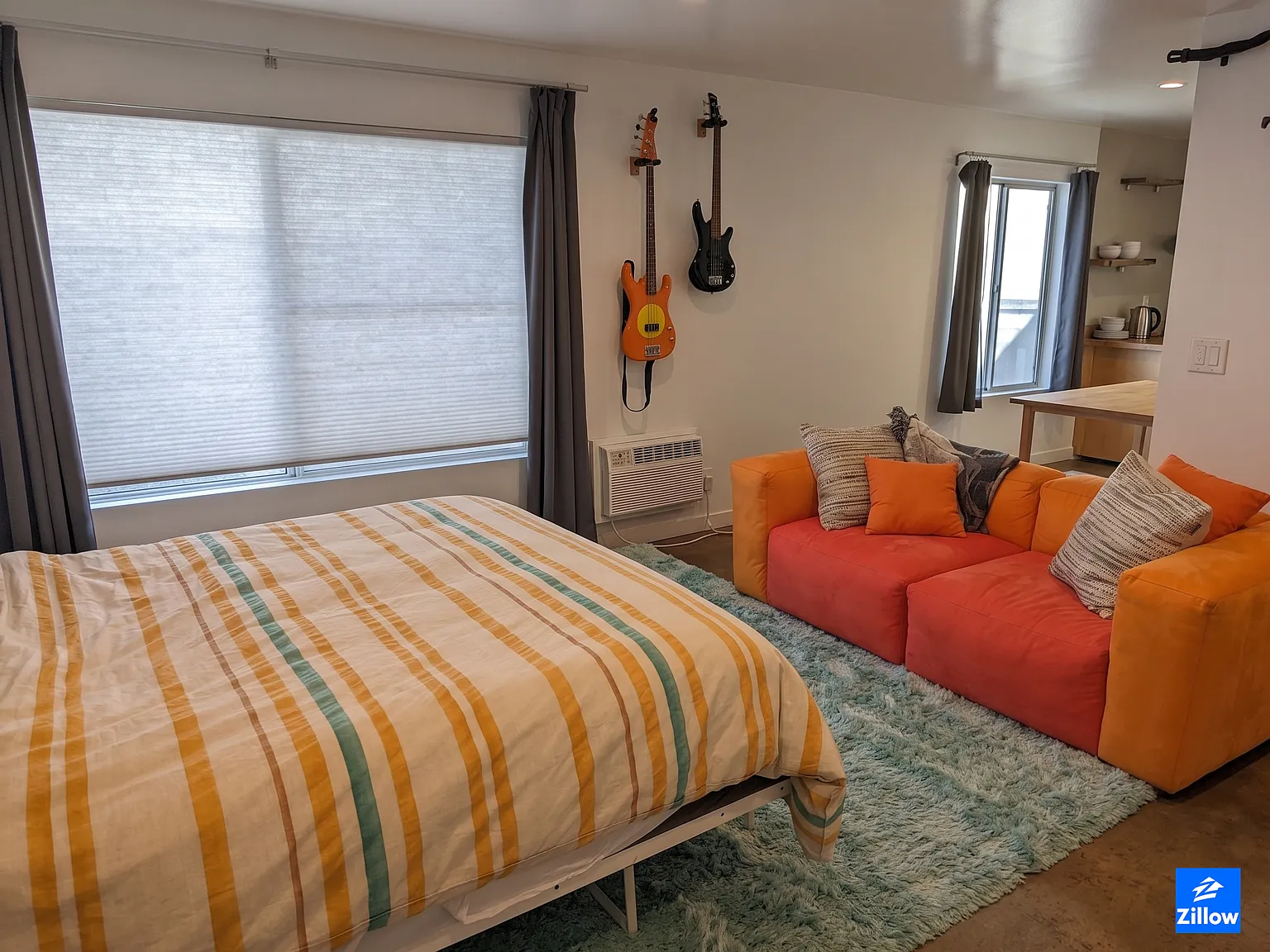 Studio, 454 sqft, $2,100 — Photo 3