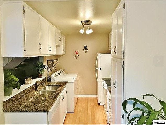 1st image of 672 Pine Meadows Dr