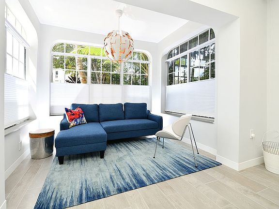 3rd image of 1127 Euclid Ave APT 103