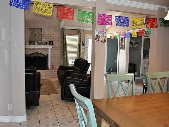 5th image of 2407 Maxwell Dr