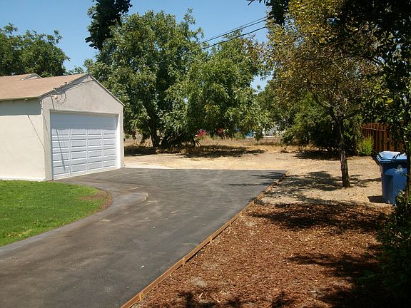 4th image of 14241 Nordhoff St