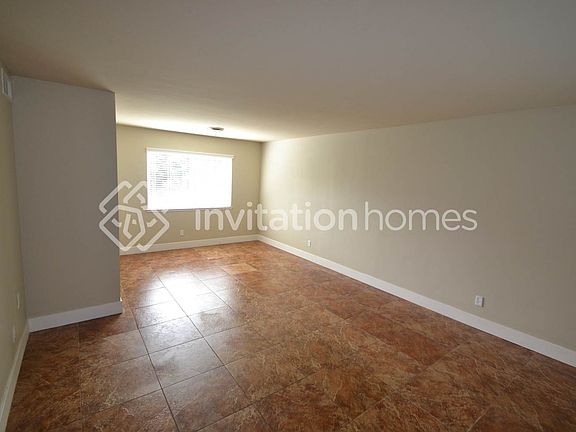 5th image of 3746 Bainbridge Dr