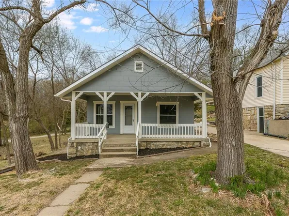 720 Hazel St, Excelsior Springs, MO 64024