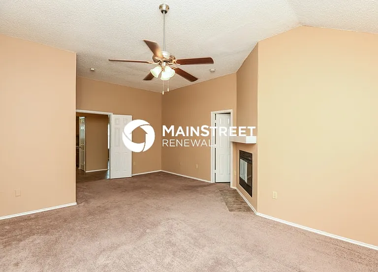 2951 Seguin Trl — Photo 7