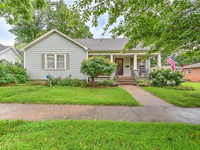 218 SW E St, Bentonville, AR, 72712