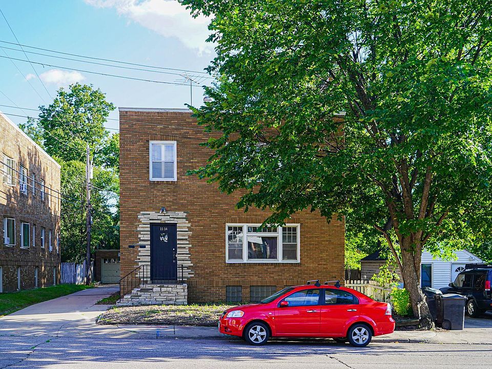 1st image of 1114 Lowry Ave NE