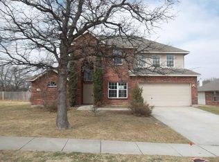 3305 Mustang Dr, Denton, TX 76210