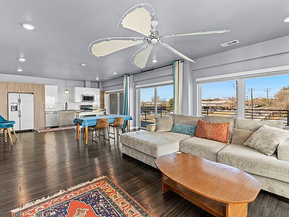 3rd image of 4361 S Congress Ave Unit 301
