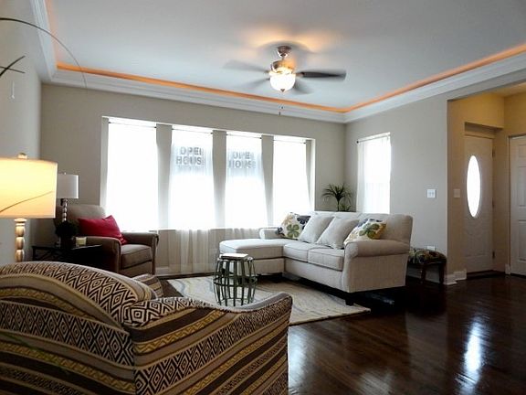 2nd image of 1425 Cuyler Ave