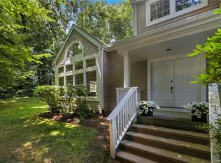 31 Deer Rdg, Millwood, NY 10546