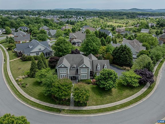 2nd image of 6532 Woodbourne Ln
