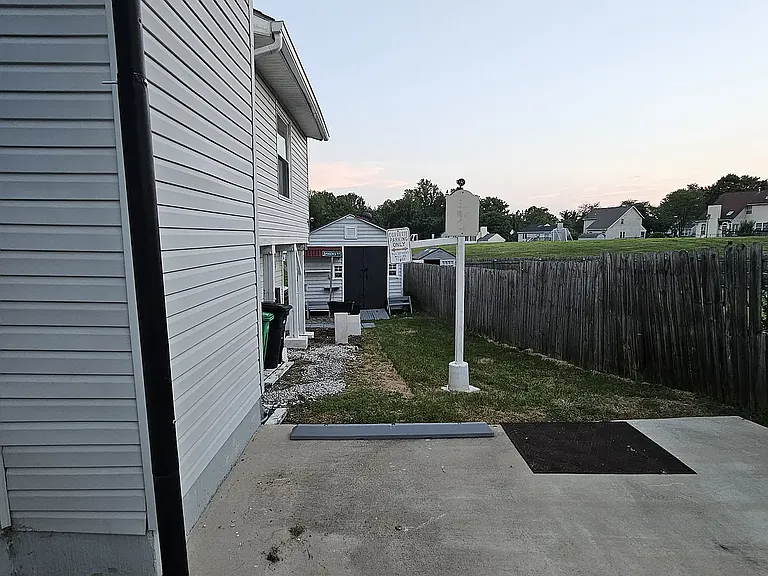 9509 Vermell Pl — Photo 48