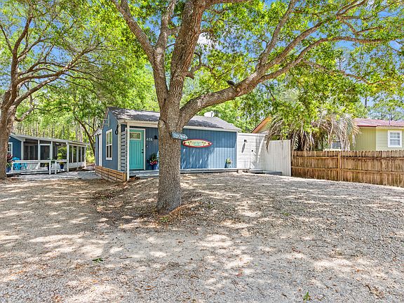 3rd image of 40 Long Leaf Cir #A