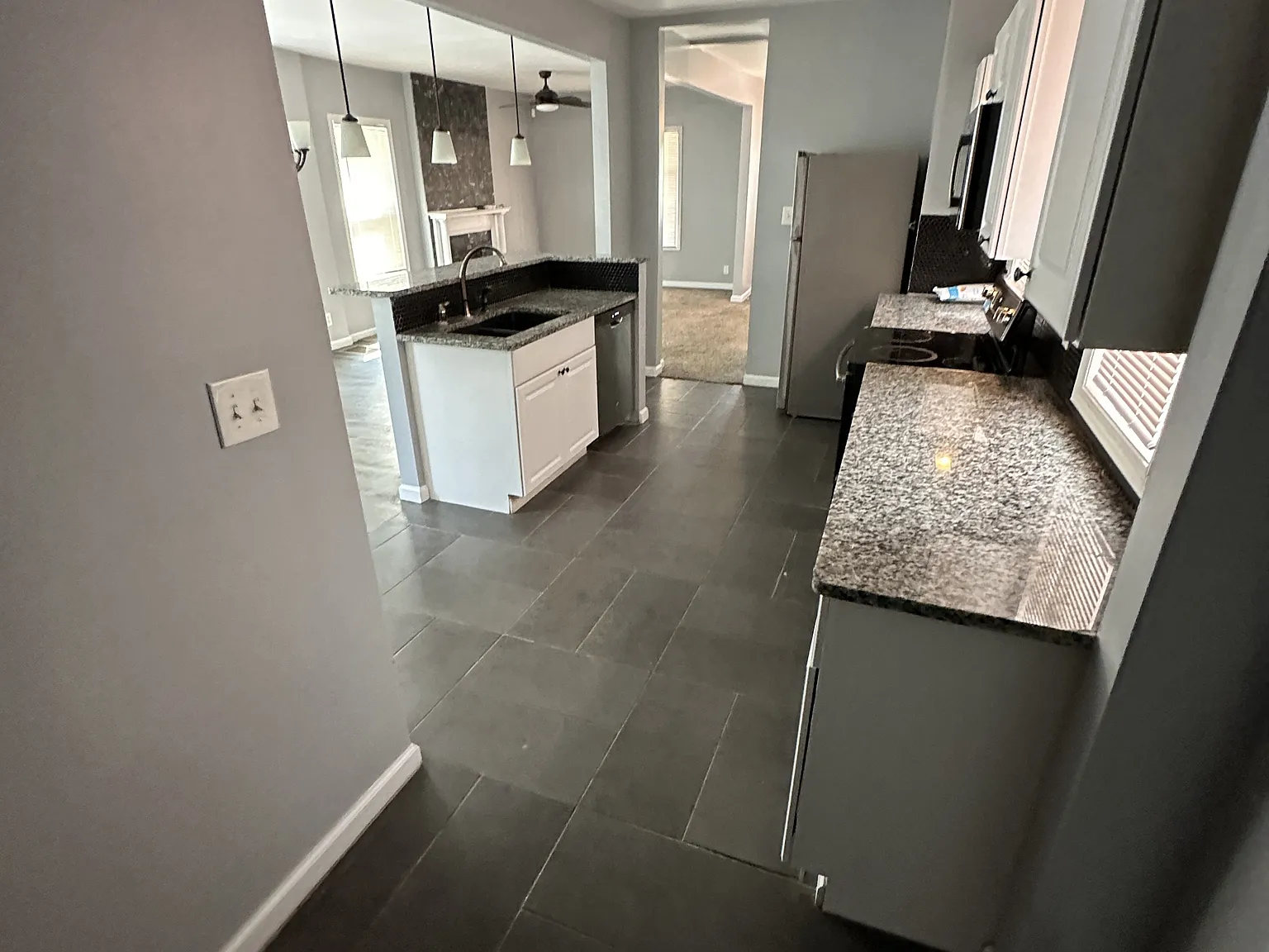 2805 Park Avenue - 1 — Photo 2