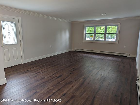 4th image of 22 Abaco Street