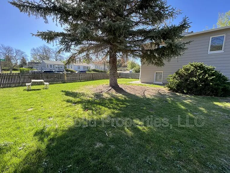 2020 Dunn Ave #4 — Photo 19