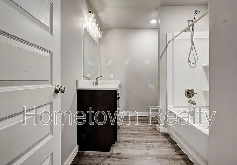 8921 NW 109th Ter — Photo 34