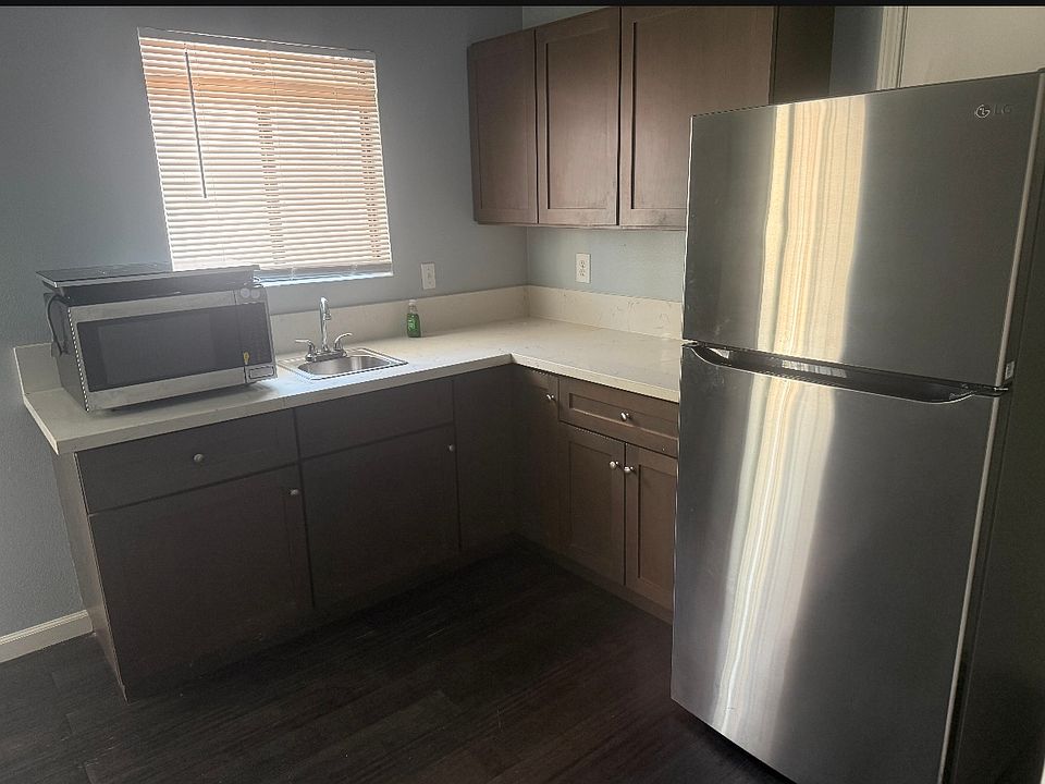 2nd image of 340 El Medio St #2