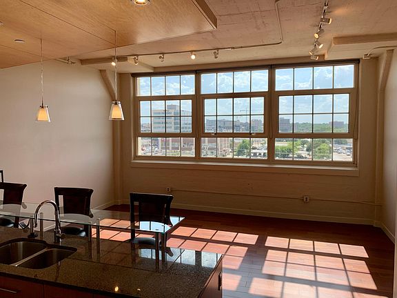 3rd image of 2600 W 7th St APT 1433
