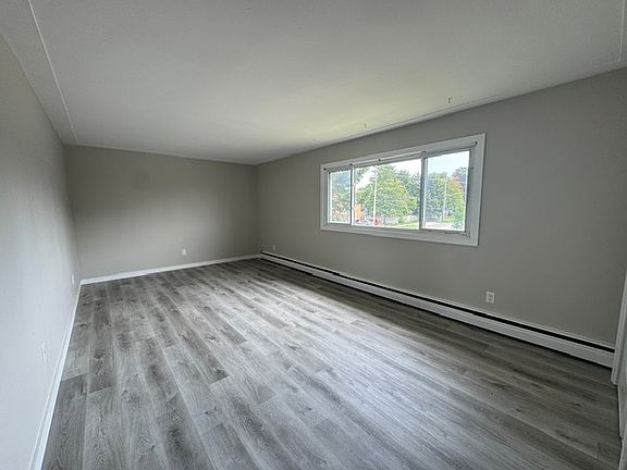 2nd image of 142 4th Ave #5
