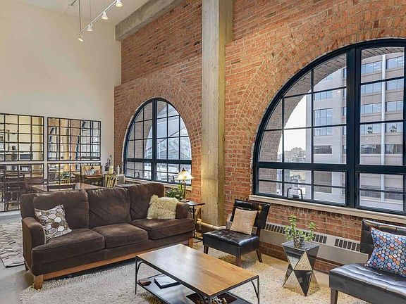 2nd image of 250 Park Ave Unit 706