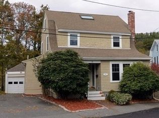26 Hillcrest Cir, Swampscott, MA 01907