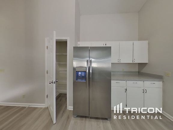 4th image of 8826 Nature View Ln W