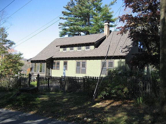 Kitchen and porch side