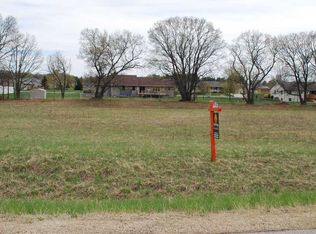 L4 Pacific Rdg, Pardeeville, WI 53954