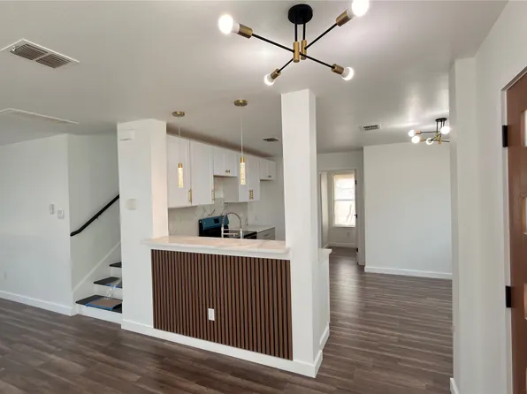 1857 Sierra Trl, Lancaster, TX 75146