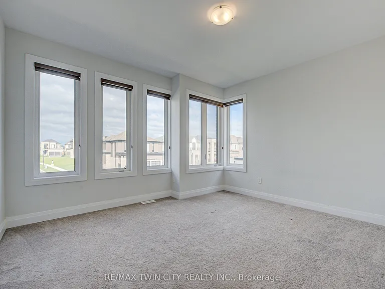 767 Queenston Blvd — Photo 31