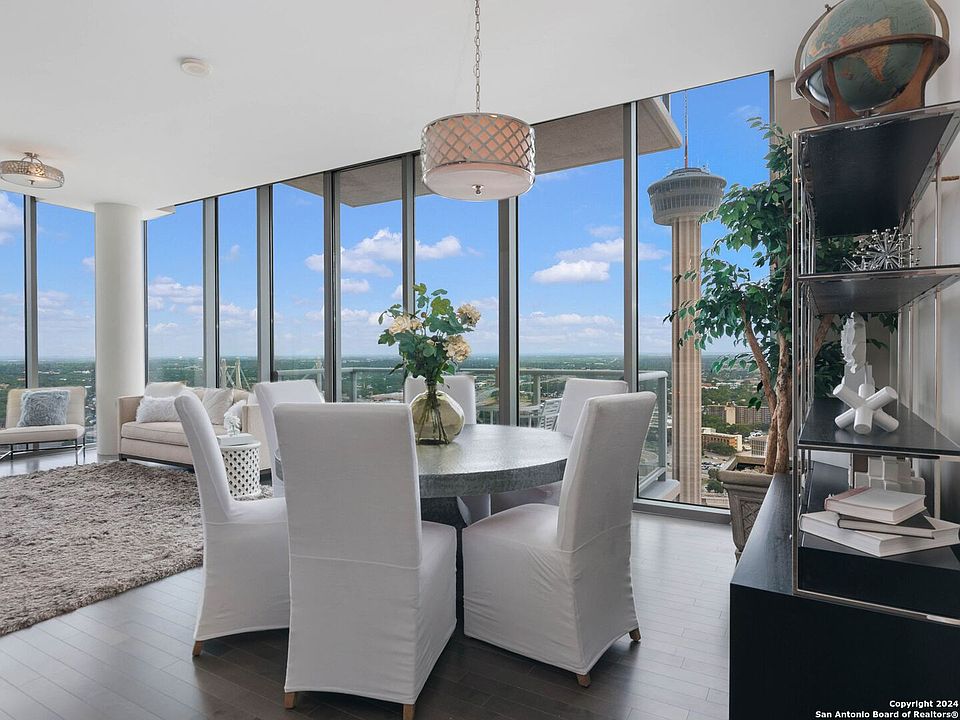1st image of 610 E MARKET ST #3019