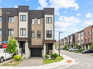 895 Kicking Horse Path, Oshawa, ON L1J 0B4