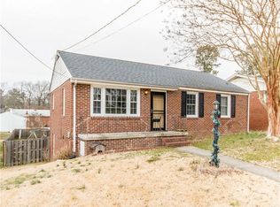 404 Walnut Ave, Colonial Heights, VA 23834