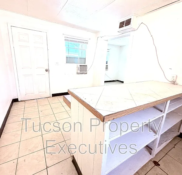 1435 E Benson Hwy #7 — Photo 3