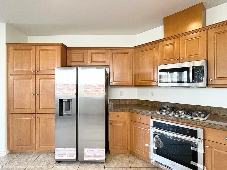 5218 Mariner Dr — Photo 15