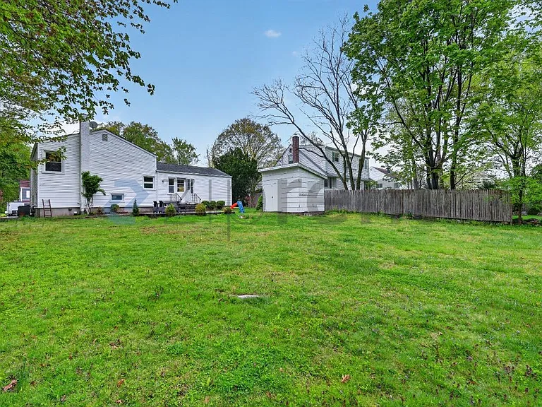 30 Mary Ln — Photo 30